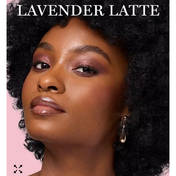 10-pc Lancome Holiday Beauty Box - Picture 8 of 9